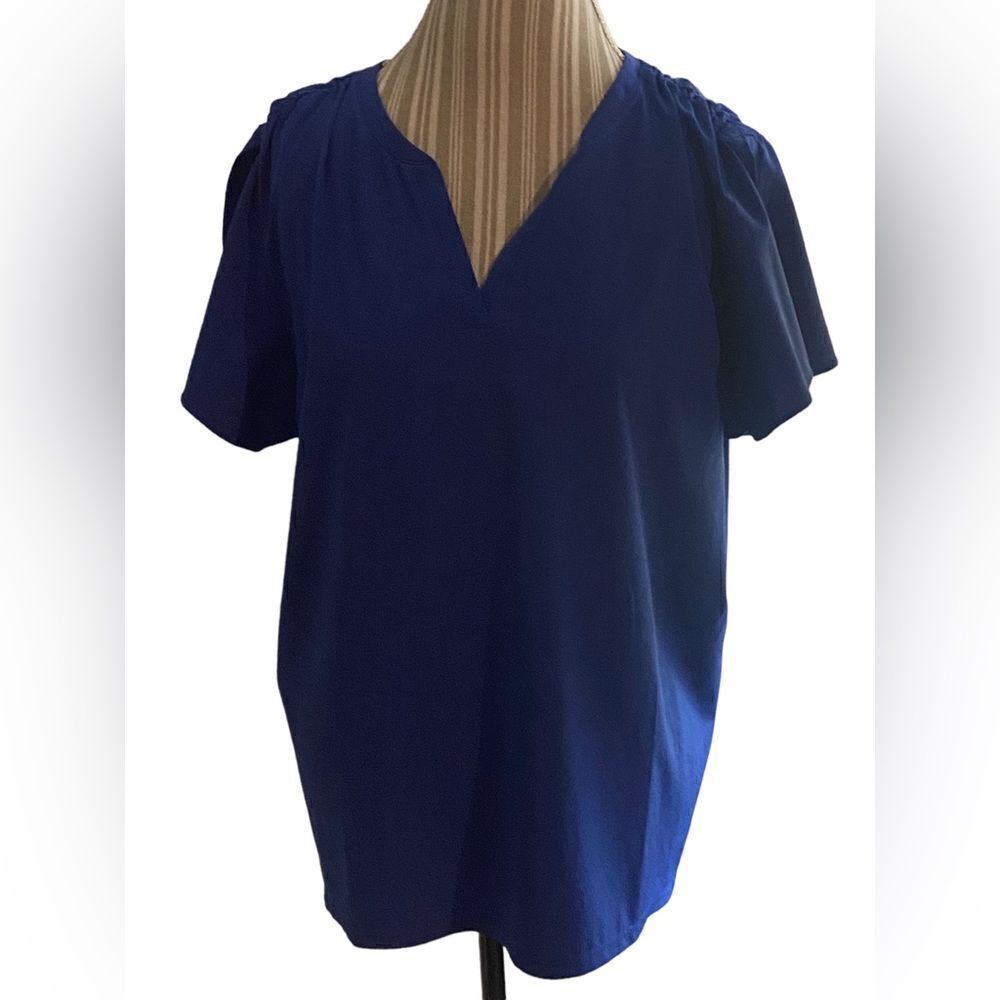 Chicos size XL beautiful blouse see pics never worn